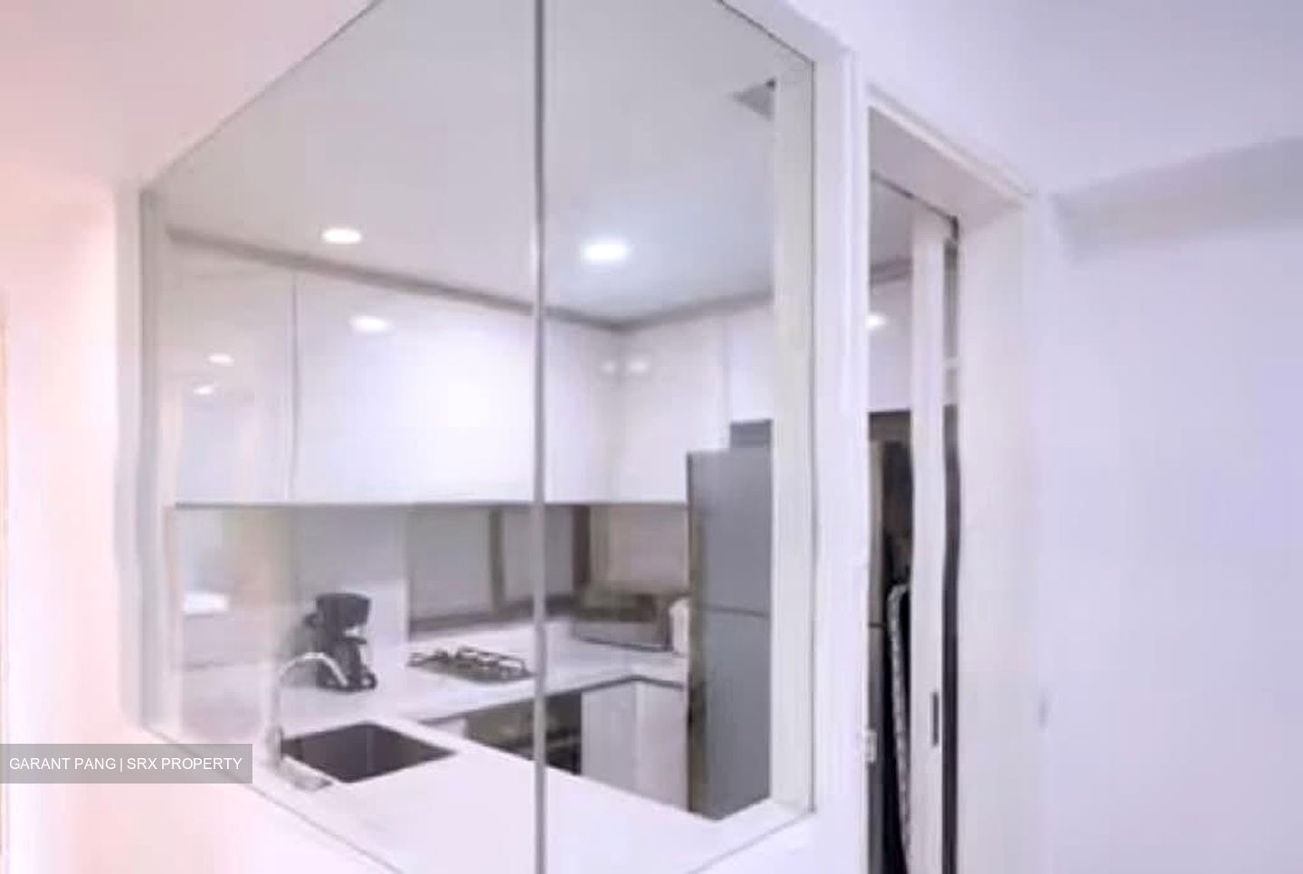 Sky Habitat (D20), Condominium #567673161